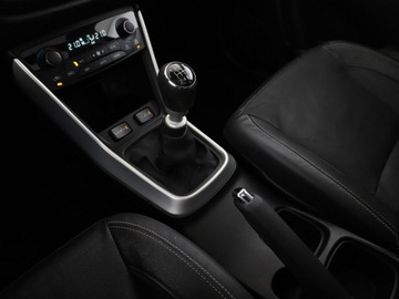 Suzuki SX4 II S-cross Facelifting 1.4 BOOSTERJET 140KM 2018 Suzuki SX4 S-Cross 1.4T 140KM skóra navi, zdjęcie 27