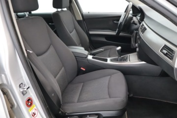 BMW Seria 3 E90-91-92-93 Limuzyna E90 318i 129KM 2007 BMW 3 318 i, Xenon, Klima, Klimatronic, Tempomat, zdjęcie 8