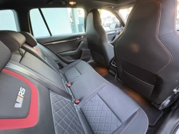 Skoda Octavia III RS Kombi Facelifting 2.0 TSI 230KM 2017 Škoda Octavia Skoda Octavia RS 2.0 TSI | Stan BDB, zdjęcie 9