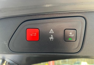 Peugeot 3008 II Crossover 1.2 PureTech 130KM 2019 Peugeot 3008 bezwypadekcrosswayledjak nowy 1.2 Benzyna 130KM, zdjęcie 27