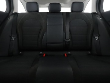 Mercedes Klasa C W205 Kombi Facelifting 1.6 180 156KM 2018 Mercedes C 180 FV23% automat full LED półskóra, zdjęcie 17