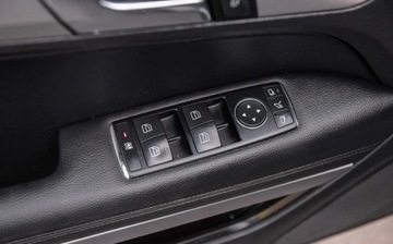 Mercedes Klasa E W212 Coupe 350 CDI BlueEFFICIENCY 231KM 2009 Mercedes-Benz Klasa E 350CDI 231KM Ledy Skora Xenon Navi Full Serwis ASo, zdjęcie 13