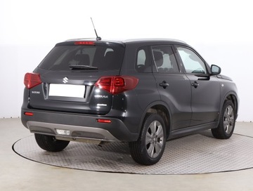 Suzuki Vitara III SUV Facelifting 1.4 BoosterJet 140KM 2019 Suzuki Vitara 1.4 BoosterJet, Salon Polska, zdjęcie 4