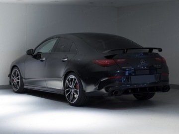 Mercedes CLA C118/X118 Coupe AMG Facelifting 2.0 35 306KM 2025 MERCEDES-BENZ CLA AMG 35 4-Matic Sedan 2.0 (306KM) 2025, zdjęcie 3