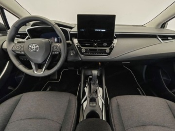 Toyota Corolla XII Sedan Facelifting 1.8 Hybrid 140KM 2025 Od ręki - Comfort 1.8 Hybrid 140KM | Podgrzewane fotele!, zdjęcie 5