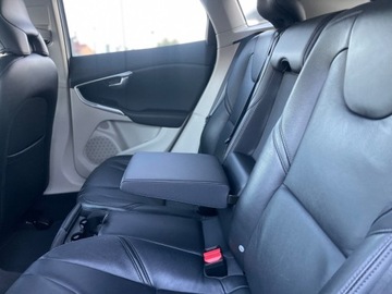 Volvo V40 II Cross Country 2.0 D2 DRIVE-E 120KM 2015 Volvo V40 2.0 D-2 120 KM SUMMUM BEZWYPADKOWY IDEALNY WYPOSAZONY 2.0, zdjęcie 21