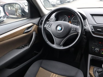 BMW X1 E84 Crossover sDrive18d 143KM 2010 BMW X1 sDrive18d, Xenon, Klima, Klimatronic, zdjęcie 6