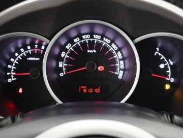 Kia Venga Mikrovan 1.6 DOHC CVVT 125KM 2014 Kia Venga 1.6 CVVT, Salon Polska, 1. Właściciel, zdjęcie 10