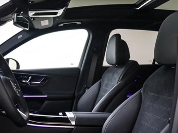 Mercedes GLC C254/X254 Coupe 2.0 220d 197KM 2026 MERCEDES-BENZ GLC 220 d 4-Matic AMG Line 2.0 (197KM) 2026, zdjęcie 9