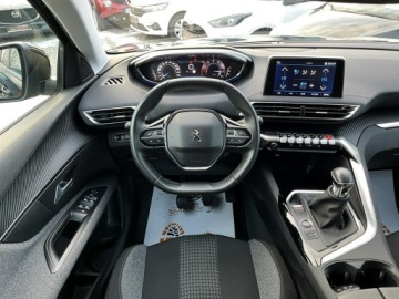 Peugeot 5008 II Crossover Facelifting 1.2 PureTech 130KM 2021 Peugeot 5008 7 Osobowy/ Kamera 360/Salon Pl/FV 23%, zdjęcie 9