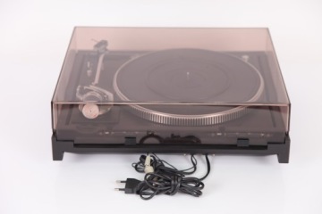 Проигрыватель проигрывателя DUAL 714Q