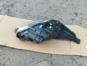 FOCUS MK3 LIFT XENON LED CIEMNA PRZEDNIA LEWA