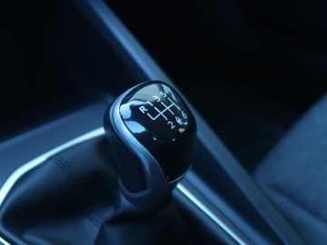 Volkswagen Golf VIII Variant 2.0 TDI 115KM 2022 VW Golf 2.0 TDI, Salon Polska, 1. Właściciel, zdjęcie 16