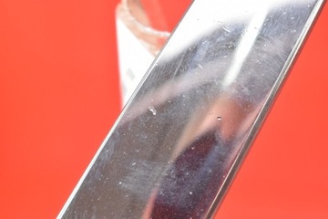 LISTWA LISTEWKA PRAWA MASKI 7117242 BMW E90 E91