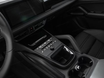 Porsche Cayenne III SUV Facelifting 3.0 353KM 2025 PORSCHE Cayenne Coupe Black Edition Suv 2.0 (353KM) 2025, zdjęcie 11