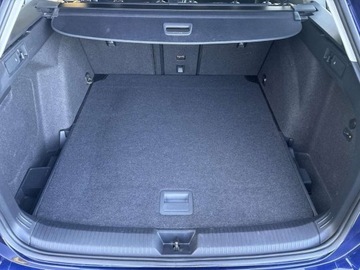 Volkswagen Golf VIII Variant 2.0 TDI 150KM 2022 Volkswagen Golf Variant LED Plus Digital Cockpit navi tempomat ACC hak, zdjęcie 18