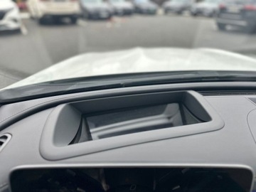 Mercedes CLE Coupe 2.0 200 204KM 2025 Mercedes-Benz CLE 200 AMG Coupe PanoramaLedHead-UpMartwy Punkt2025 2.0, zdjęcie 27