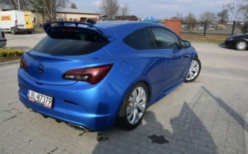 Opel Astra J OPC 2.0 Turbo ECOTEC 280KM 2015 Opel Astra OPC 2.0T Super Stan Niski Przebieg 2.0 Benzyna 280KM, zdjęcie 9