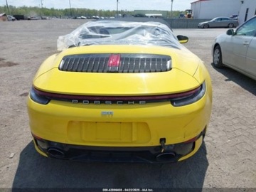 Porsche 911 992 2022 Porsche 911 CARRERA 4 GTS 2022, od ubezpieczalni 3.0 Benzyna 541KM, zdjęcie 5
