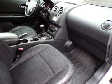 Nissan Qashqai I Crossover Facelifting  1.6 117KM 2013 Nissan Qashqai KAMERA 360 NAVI SOLARDACH 2013R, zdjęcie 20