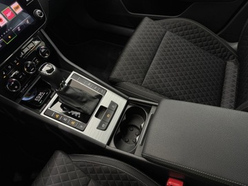 Skoda Superb III Kombi Plug-In Hybrid 1.4 TSI Plug-In-Hybrid 218KM 2022 Skoda Superb Ambition Plug In / 1 właściciel / Sal, zdjęcie 24