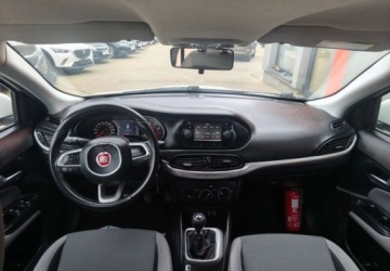 Fiat Tipo II Sedan 1.4 95KM 2016 Fiat Tipo Fiat Tipo 1.4 16V Lounge 1.4 Benzyna 95KM, zdjęcie 5