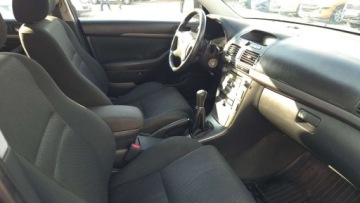 Toyota Avensis II Sedan 2.0 D-4D 116KM 2003 Toyota Avensis Ozarow Mazowiecki 2.0 diesel 2003 rok UNIKAT, zdjęcie 8