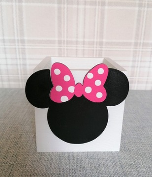 Przybornik na kredki MINNIE z imieniem