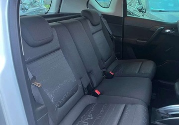 Opel Meriva II Mikrovan 1.4 Turbo ECOTEC 140KM 2011 Opel Meriva 1.4 Benzyna 140KM, zdjęcie 25