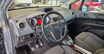 Opel Meriva II Mikrovan Facelifting 1.6 CDTI Ecotec 136KM 2014 Opel Meriva 1.6 cdti 136KM lift bogata wersja 1.6 Diesel 136KM, zdjęcie 11