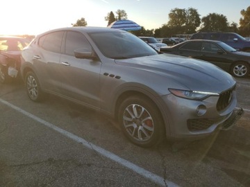 Maserati Levante 2019 Maserati Levante 2019 3.0l 3.0 Benzyna 345KM, zdjęcie 4