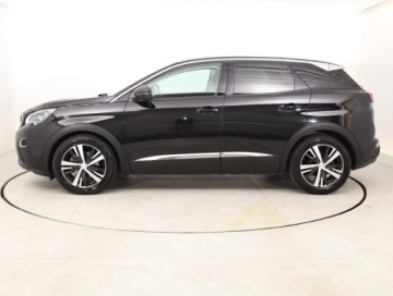 Peugeot 3008 II Crossover 1.2 PureTech 130KM 2018 Peugeot 3008 1.2 PureTech, Automat, Skóra, Navi, zdjęcie 2