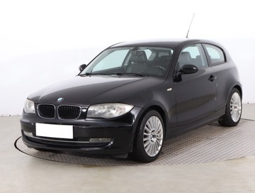 BMW Seria 1 E81/E87 Hatchback 5d E87 2.0 118i 143KM 2007 BMW 1 118i, Automat, Klima, Klimatronic, Tempomat, zdjęcie 1