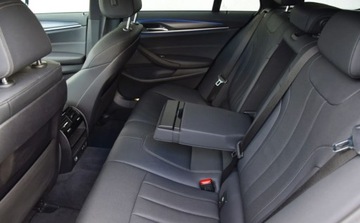 BMW Seria 5 G30-G31 Touring Facelifting 2.0 520d 190KM 2022 BMW Seria 5 BMW 520d xDrive M Pakiet Sportowy, HI FI, Fotel Sportowy 2.0, zdjęcie 14