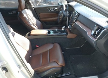 Volvo S60 III 2019 Volvo S60 2019r., Hybrid T8 Inscription, 2L, od ubezpieczalni 2.0 Hybryda, zdjęcie 6