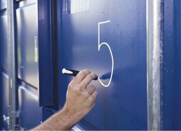 Водостойкий восковой маркер желтый Pica