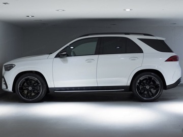Mercedes GLE V167 SUV Facelifting 2.0 300d 269KM 2025 MERCEDES-BENZ GLE 300 d 4-Matic AMG Line 2.0 (269KM) 2025, zdjęcie 1