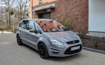 Ford S-Max I Van Facelifting 2.0 EcoBoost 203KM 2010 Ford S-Max 2,0T (203KM) Automat Lift Bezwypadkowy 2.0 Benzyna 203KM, zdjęcie 5