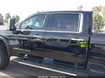  GMC Sierra 2022r., 4x4, 6.6 Diesel 445KM, zdjęcie 5