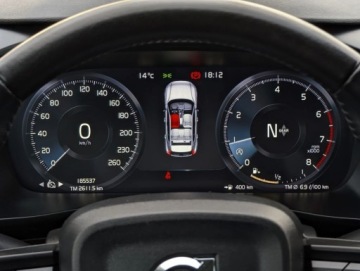 Volvo XC40 Crossover 1.5 T3 156KM 2018 Volvo XC 40 Kamera Ledy Podgrzewane Fotele Serwis Gwarancja 1.5 Benzyna, zdjęcie 16