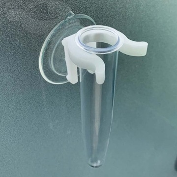 СВЕЧИ С ПРИСОСКОЙ ПОДСВЕЧОДЕРЖАТЕЛИ