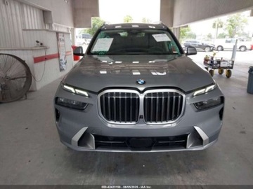 BMW X7 2024 BMW X7 2024r., 4x4, 3.0L 3.0 Hybryda 375KM, zdjęcie 4
