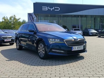 Skoda Superb III Kombi Facelifting 2.0 TDI SCR 150KM 2022 Skoda Superb Clever 2.0 TDI DSG, zdjęcie 6