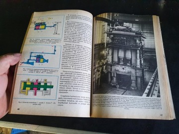 KSIĄŻKA CZASOPISMO NUMER MŁODY TECHNIK 5 / 1977