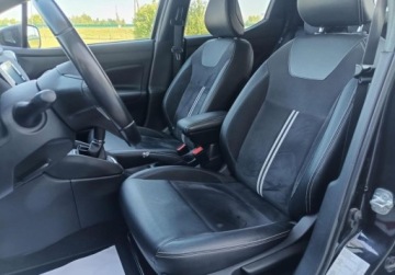 Nissan Micra V 1.0 IG-T 100KM 2019 Nissan Micra 1.0 IG-T 100KM N-Sport Klimatyzacja Kamera cofania Benzyna, zdjęcie 14