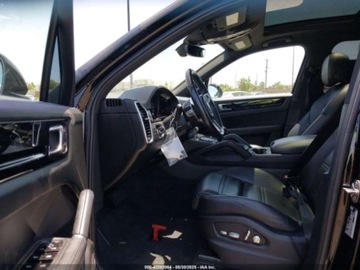 Porsche Cayenne III 2021 Porsche Cayenne 2021 3.0l 3.0 Benzyna 335KM, zdjęcie 9