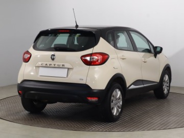 Renault Captur I Crossover 1.2 ENERGY TCe 118KM 2015 Renault Captur 1.2 TCe, Salon Polska, Automat, zdjęcie 4