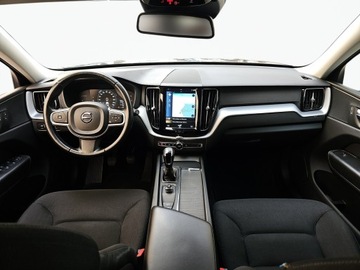 Volvo XC60 II Crossover D4 190KM 2018 Volvo XC 60 D4 AWD Momentum/190KM, zdjęcie 27