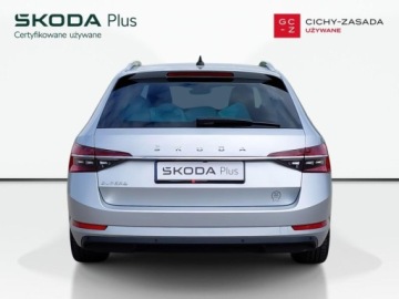 Skoda Superb III Kombi Facelifting 2.0 TDI SCR 200KM 2022 Skoda Superb 2.0TDI 200KM Style DSG SerwisASO Acc Kessy Virtual Matrix Hak, zdjęcie 3