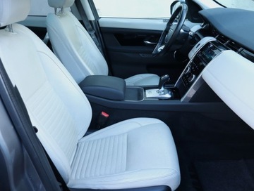 Land Rover Discovery Sport SUV 2.0 TD4 150KM 2019 Land Rover Discovery Sport eD4, Salon Polska, zdjęcie 8